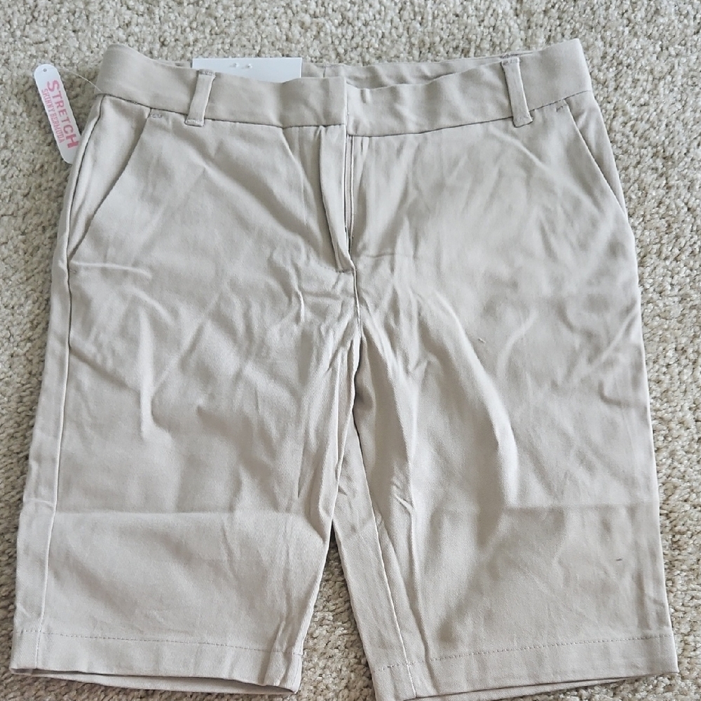 Izod Girls Beige Stretch Bermudas